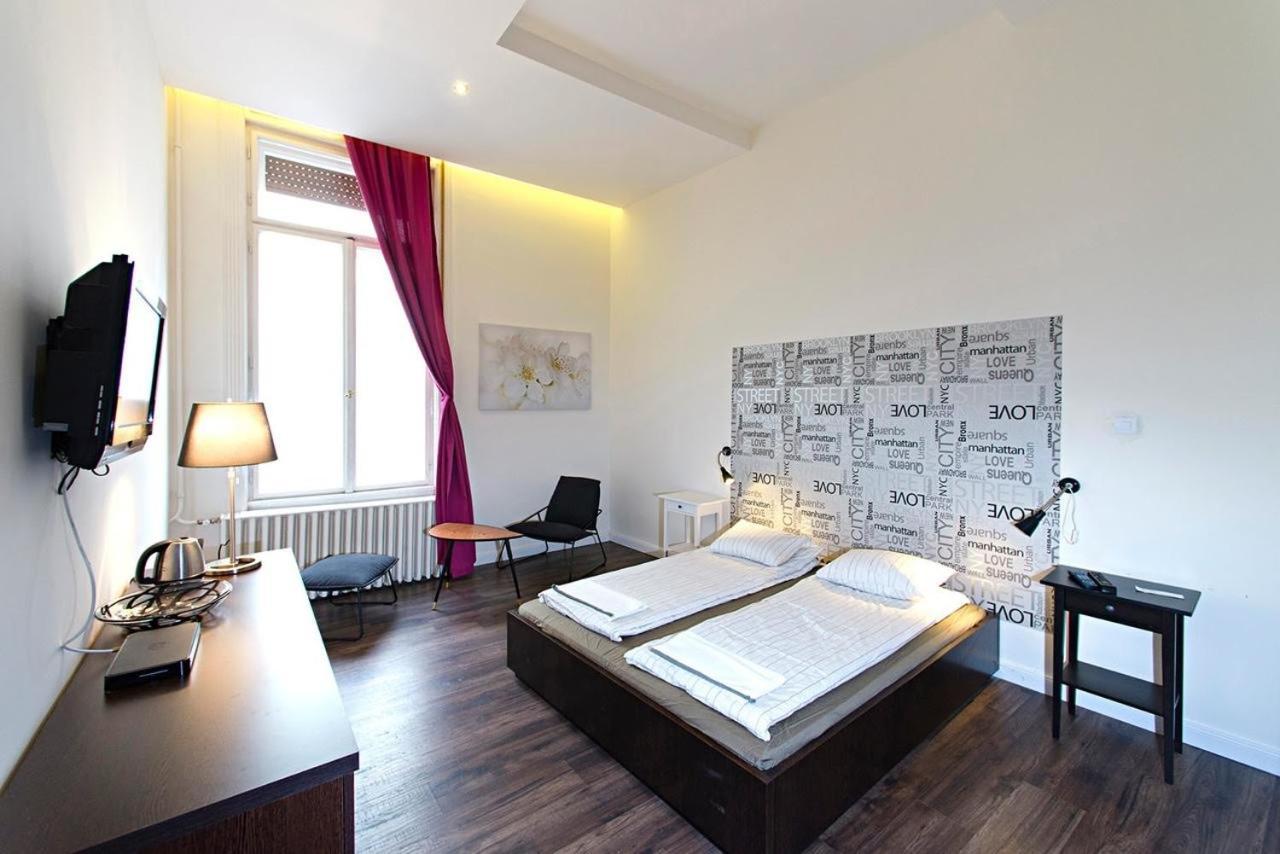 Central 5 Guest House Βουδαπέστη Εξωτερικό φωτογραφία